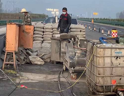 金凤高速路病害处理